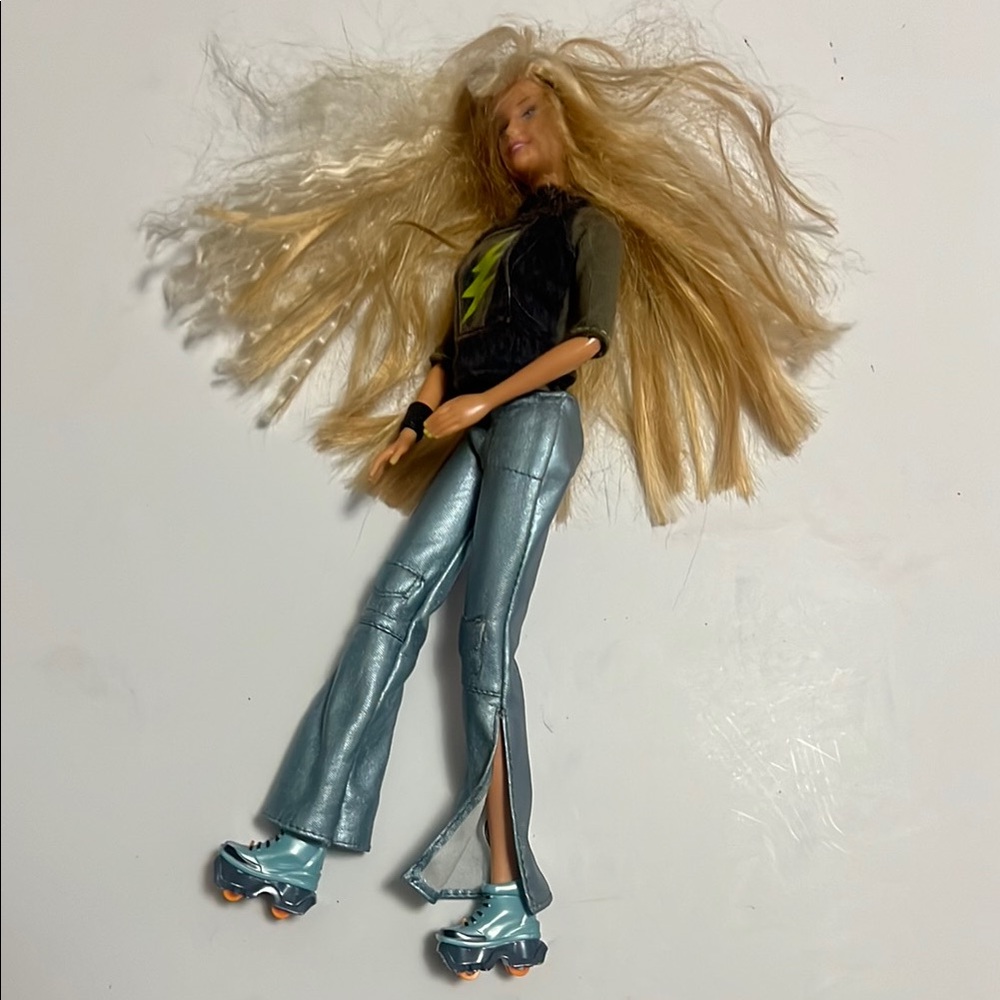 Barbie Mystery Doll squad with Roller Skates and Stylish Outfit